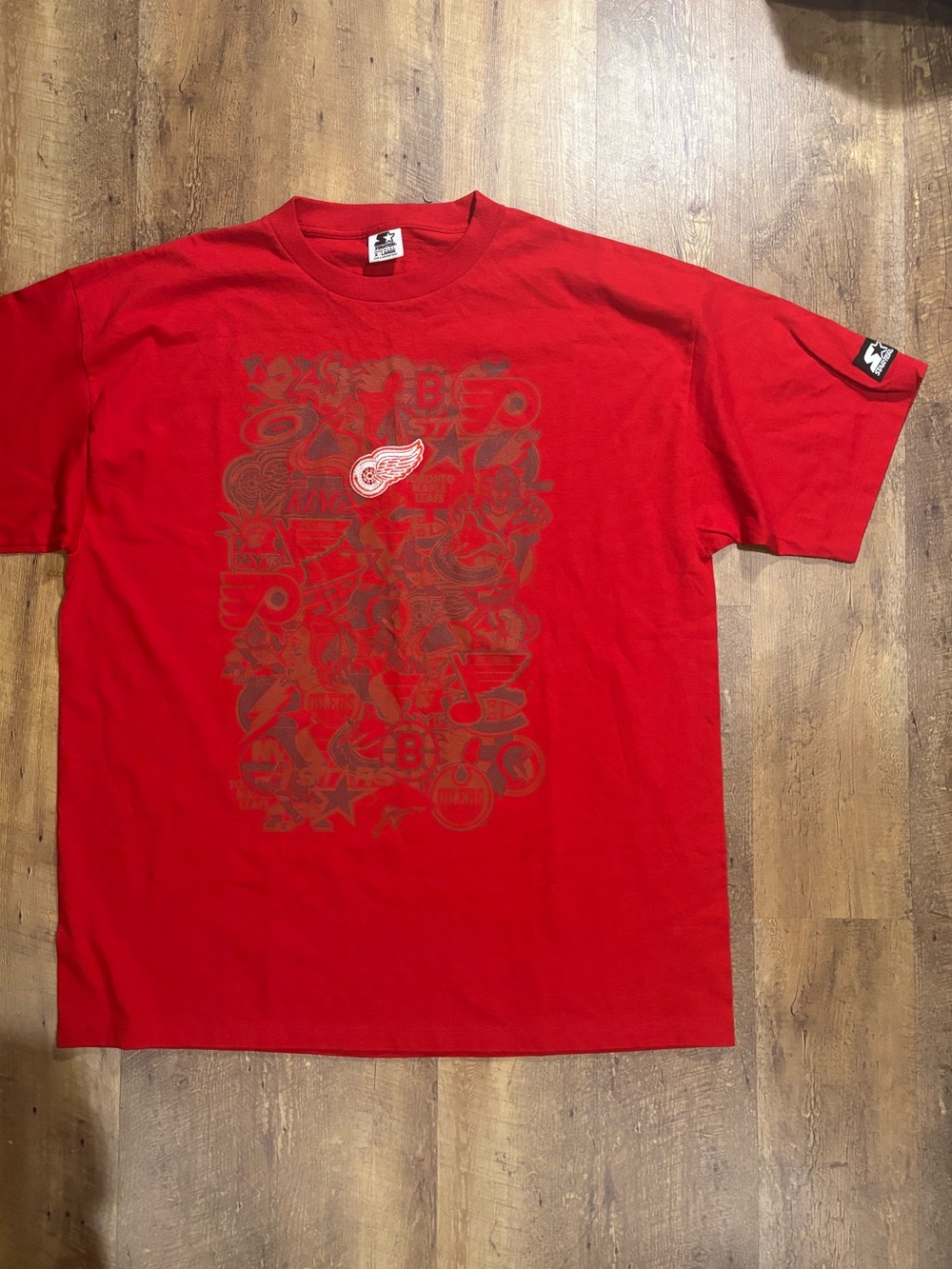 Vintage 1994 Starter Detroit Red Wings "All-Over Print" Collage T-Shirt